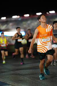 BIB: 201, 21621
                            <button type="button" onclick="openModal(23017040)" class="btn btn-primary btn-sm float-right btn-popup" data-toggle="modal" data-target=".modal-high-quality">
                        <i class="fas fa-shopping-cart"></i> Add to Cart
                    </button>
                                            <button type="button" onclick="isThisMe(23017040, true)" class="btn btn-success btn-sm float-right btn-popup btn-isme hidden" data-toggle="tooltip" data-placement="bottom" title="นี่คือรูปของคุณใช่ไหม คลิกที่นี่เพื่อเอาเข้าอัลบั้ม">
                        <i class="fas fa-plus"></i> Add to album
                    </button>
                    <button type="button" onclick="isThisMe(23017040, false)" class="btn btn-warning btn-sm float-right btn-popup btn-isnotme hidden">
                        <i class="fas fa-ban"></i> Remove from album
                    </button>